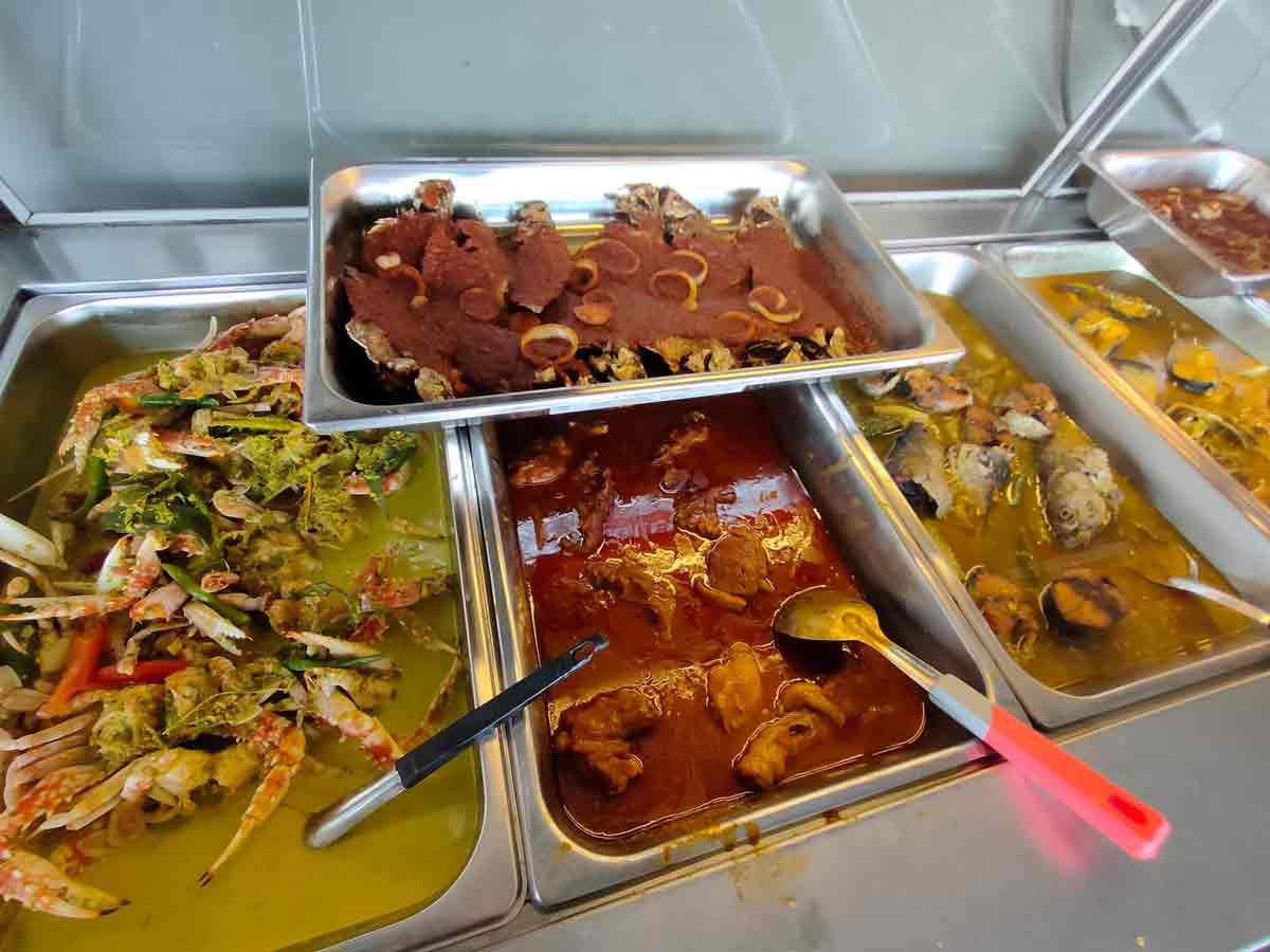 Abah Bonda Ikan Bakar Sekinchan - Food